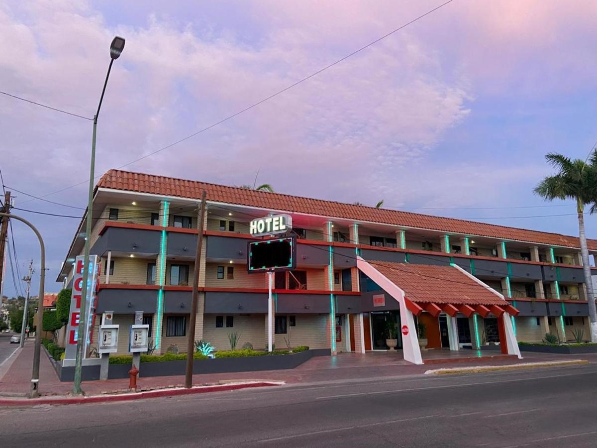 Hotel La Finca Hermosillo Exterior photo